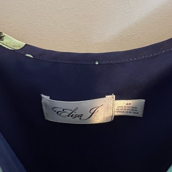 Eliza J navy green dress - Picture 3 of 4